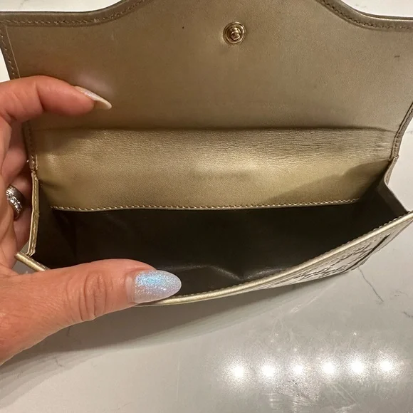 Authentic Gucci wallet - Picture 3 of 8